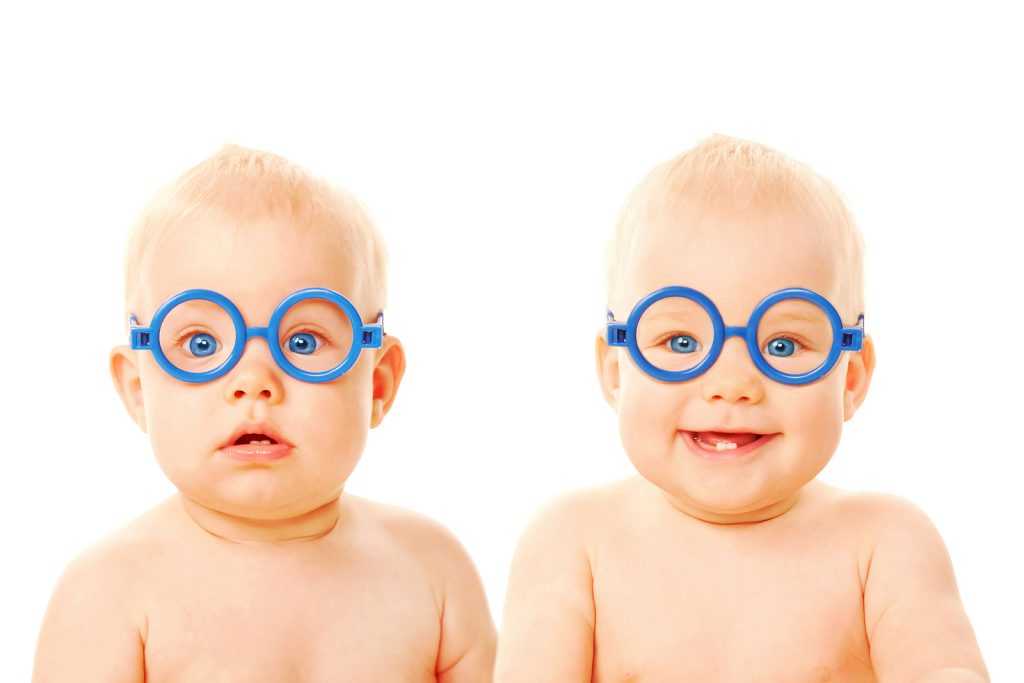 content-creation-babies-with-glasses-smiling