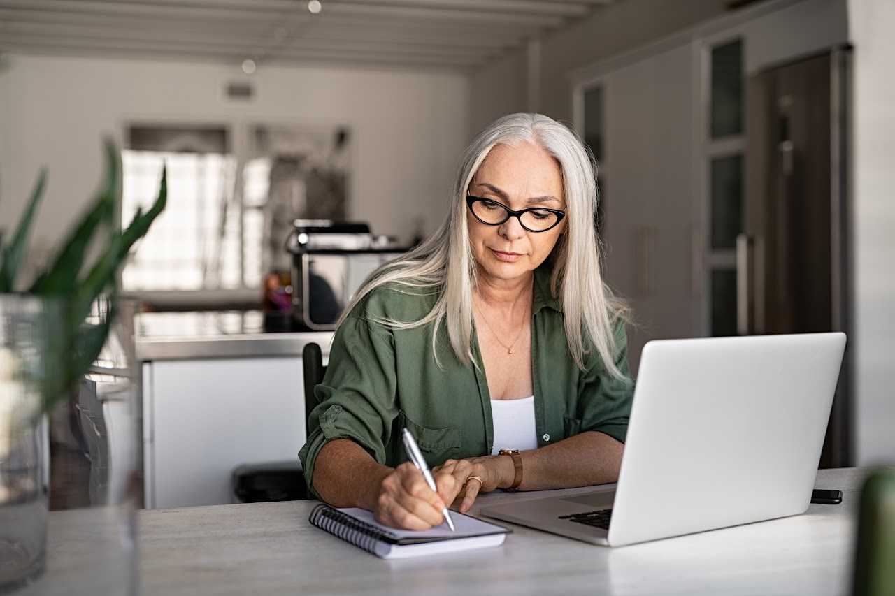 8 Steps To Writing Your First Non-Fiction Book